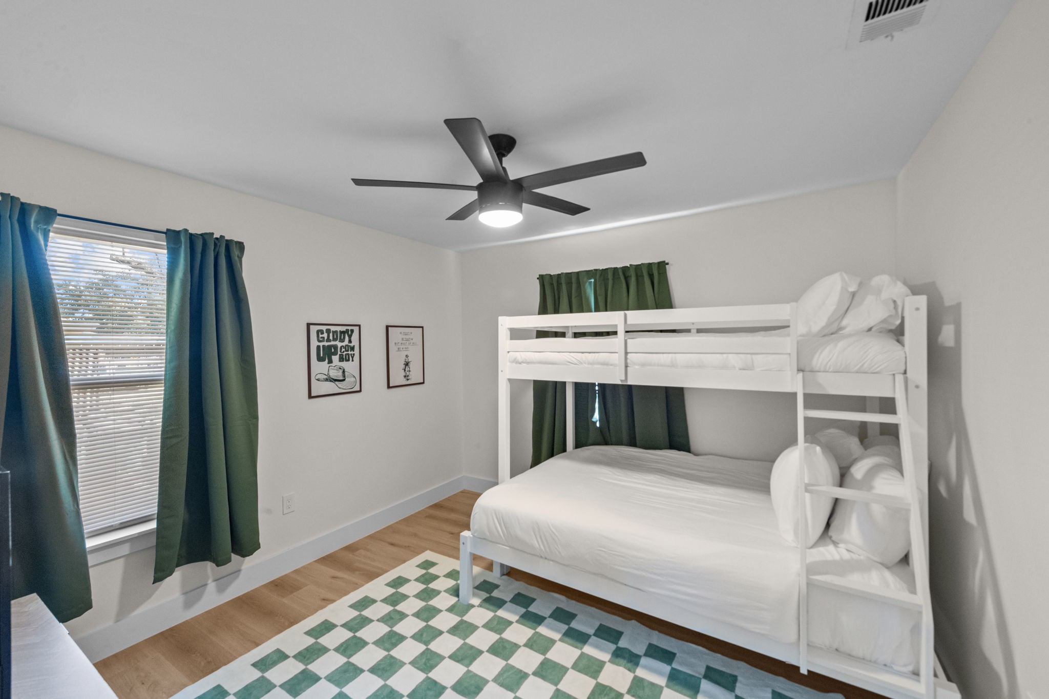 5417 Vicki - Street Haltom City TX 76117