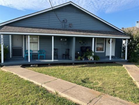 213-215 W Cedar Street Gunter TX 75058