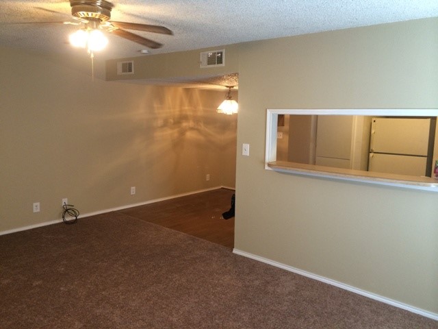 213-215 W Cedar Street Gunter TX 75058