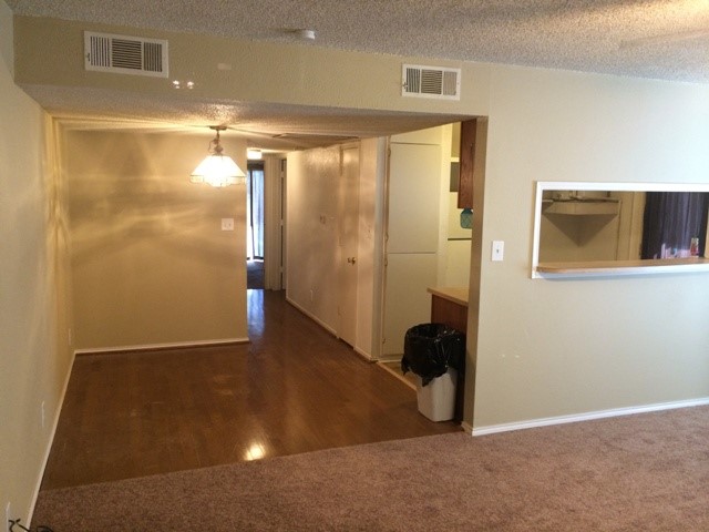 213-215 W Cedar Street Gunter TX 75058