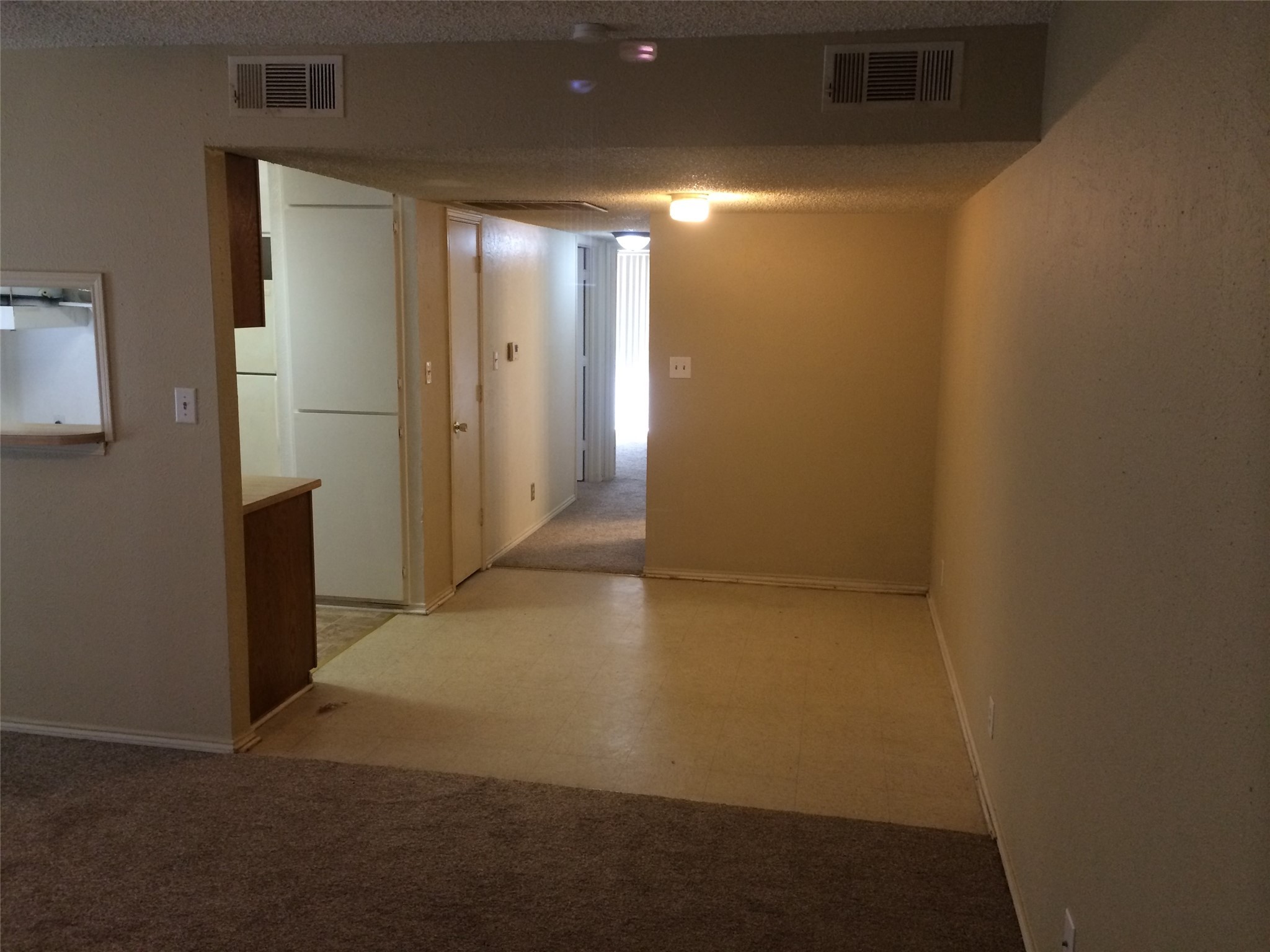 213-215 W Cedar Street Gunter TX 75058