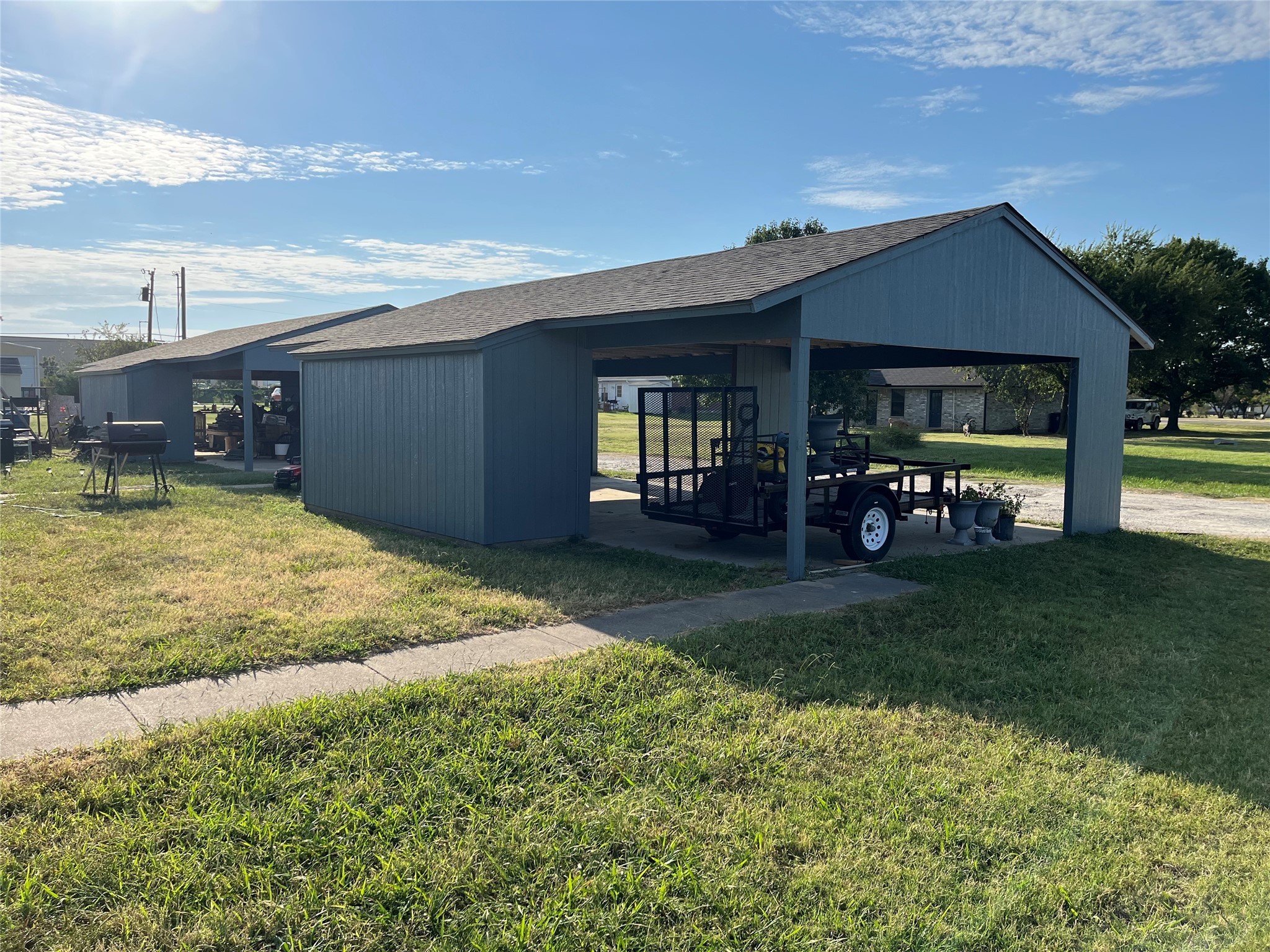 213-215 W Cedar Street Gunter TX 75058