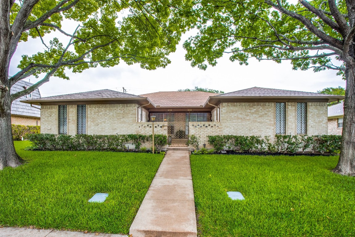 8326 Lullwater Drive Dallas TX 75218