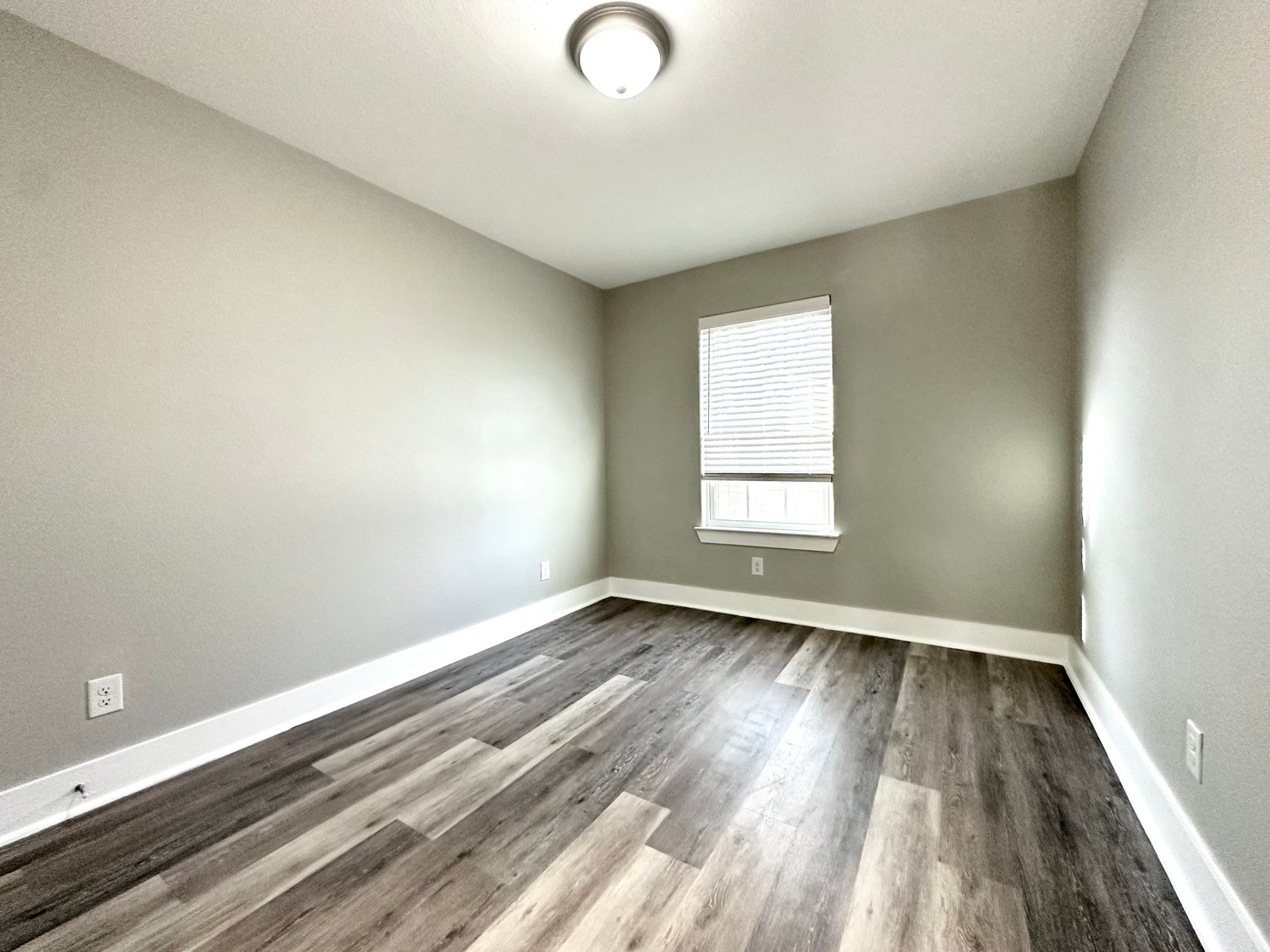 312 E Day Street Denison TX 75021