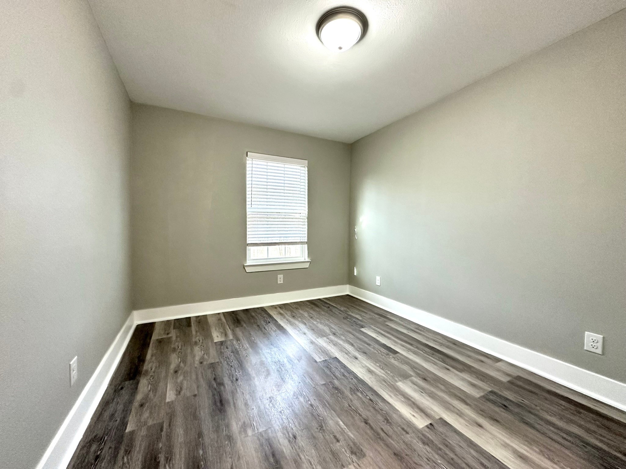 312 E Day Street Denison TX 75021
