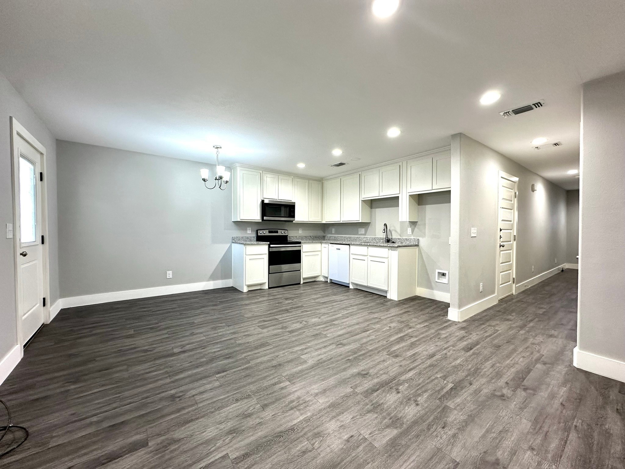 312 E Day Street Denison TX 75021