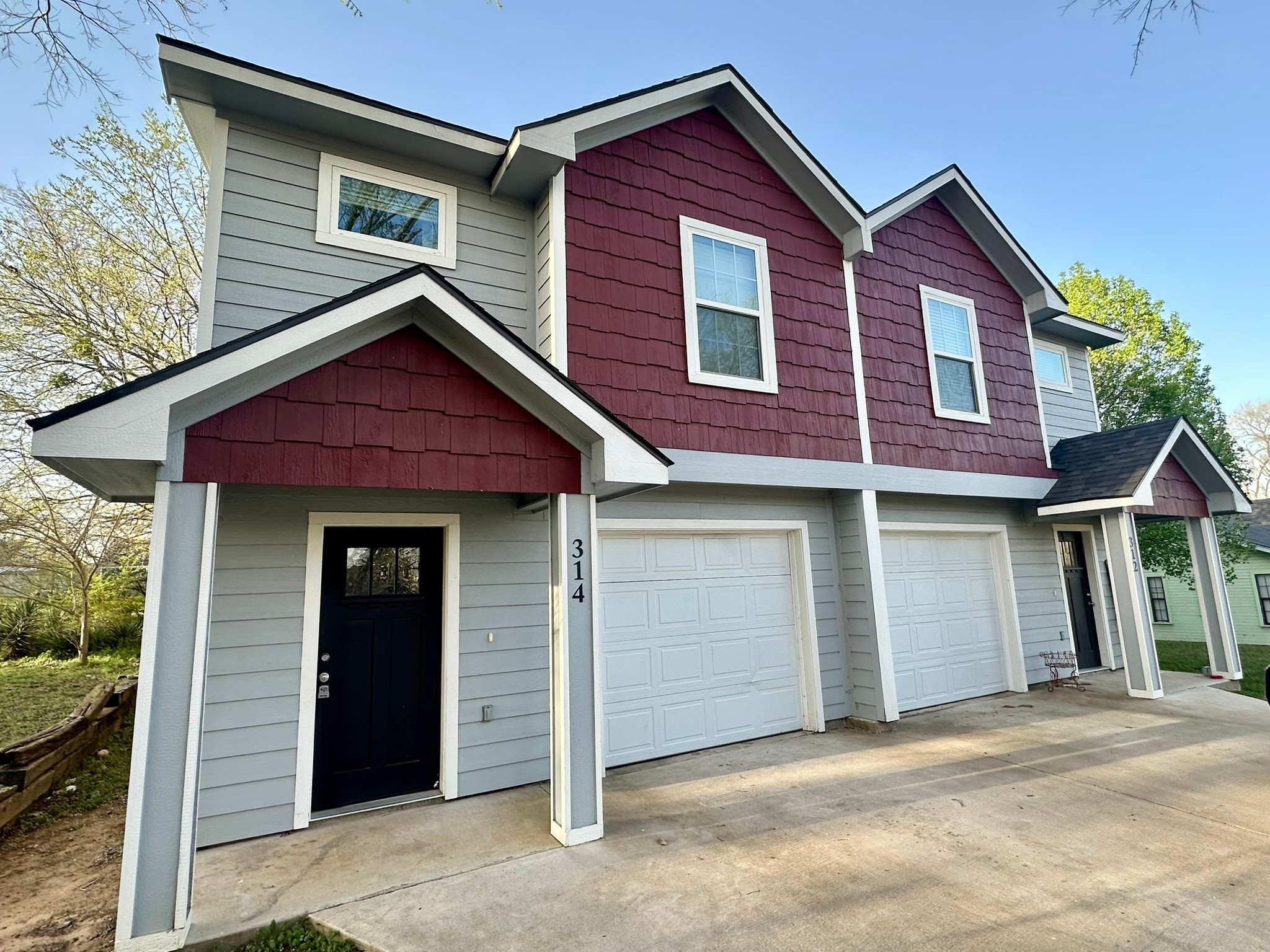 312 E Day Street Denison TX 75021