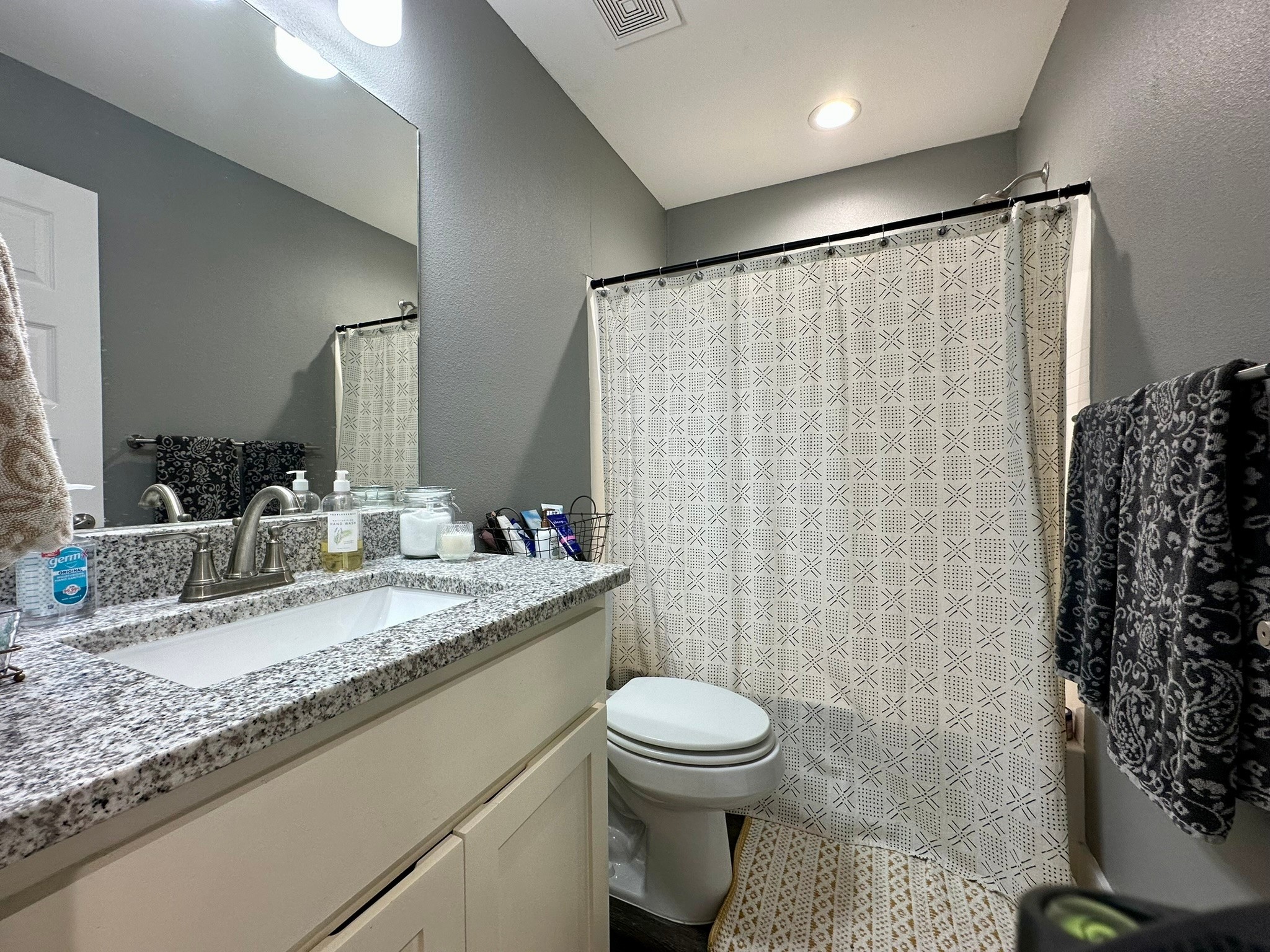 312 E Day Street Denison TX 75021