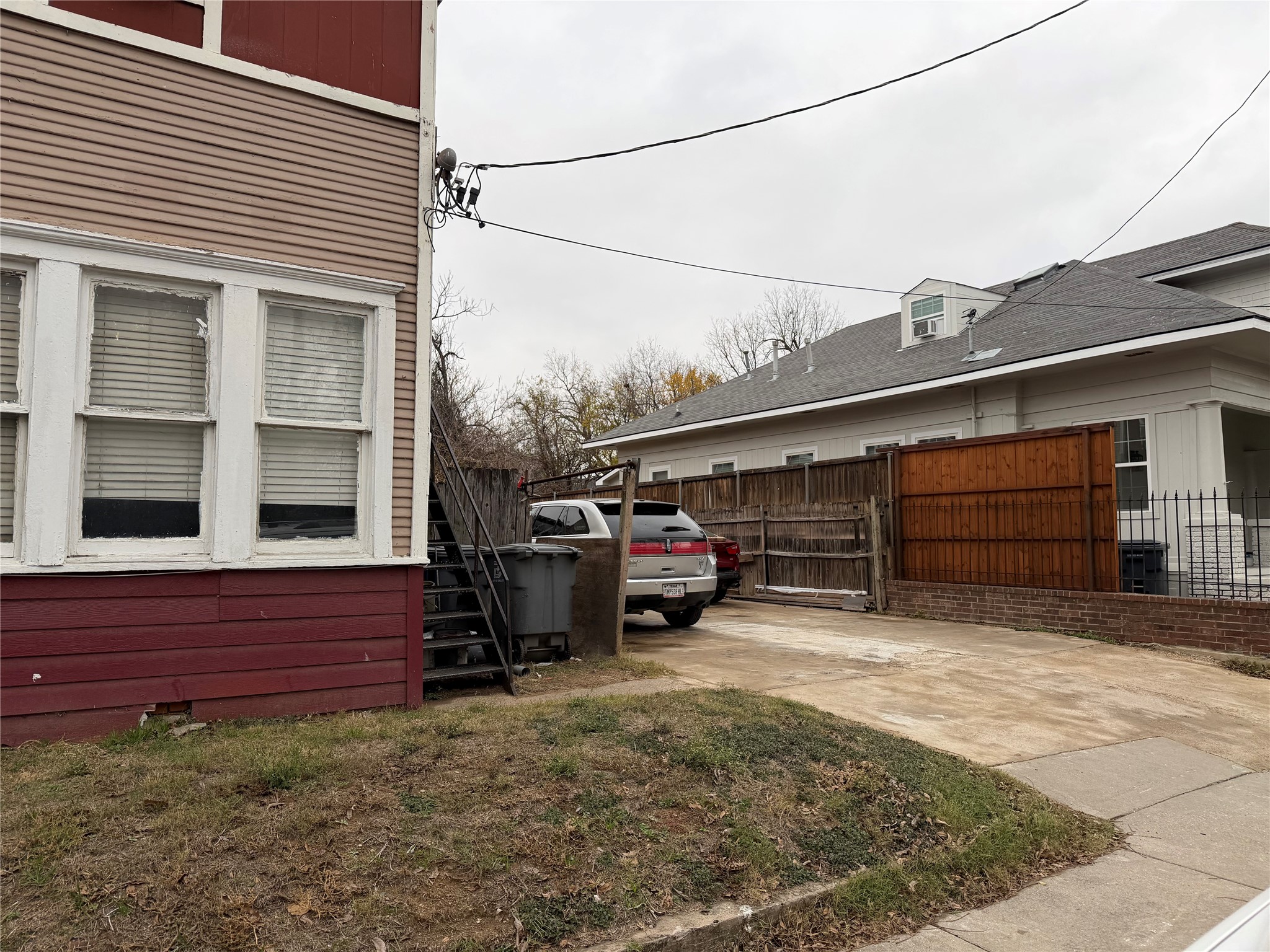 3528 Colonial Avenue Dallas TX 75215