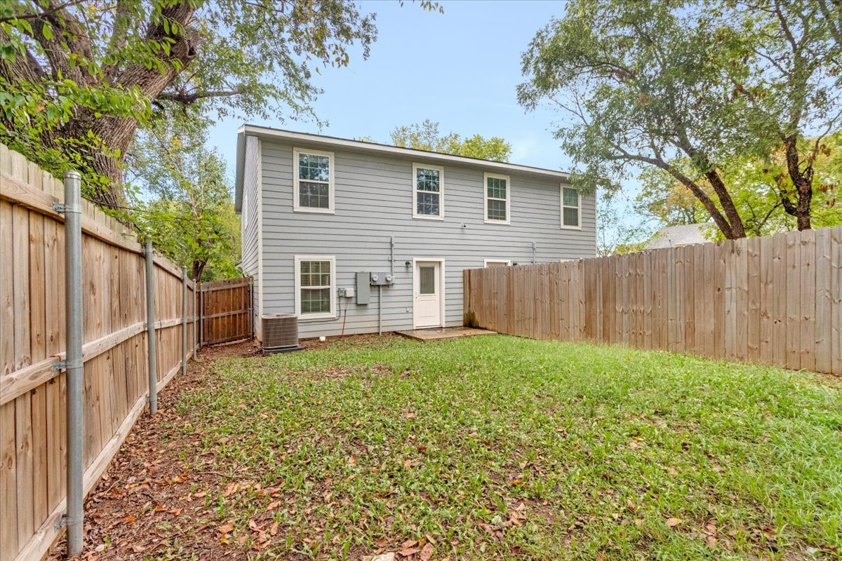 312 E Day Street Denison TX 75021