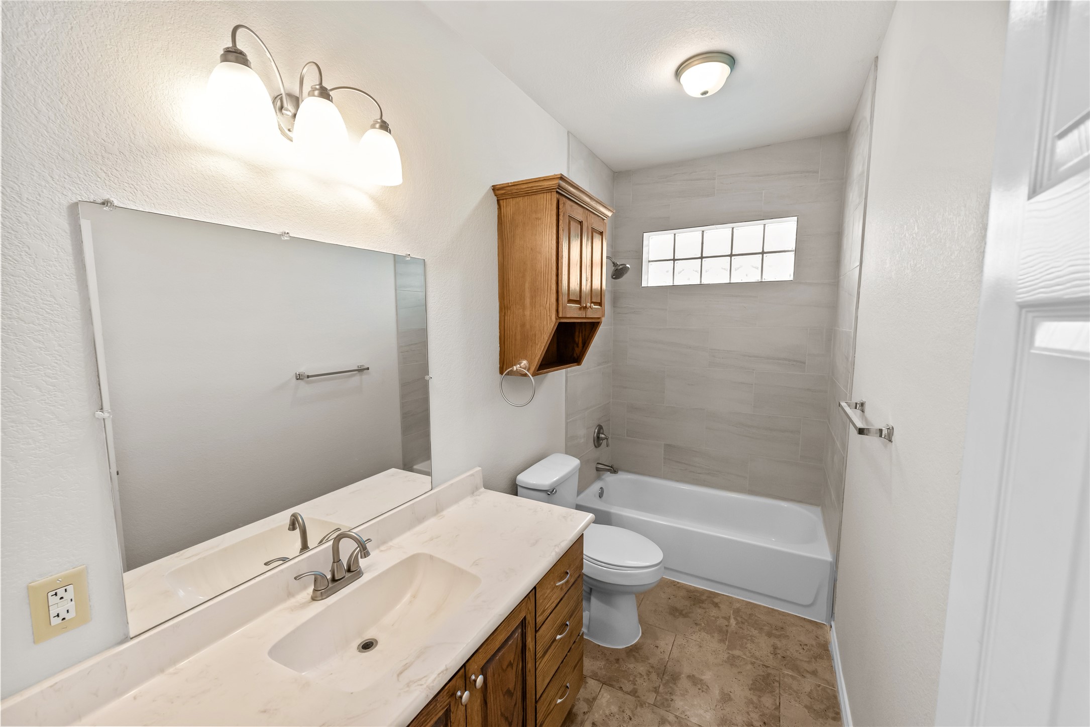 195 Ashland Drive Woodway TX 76712
