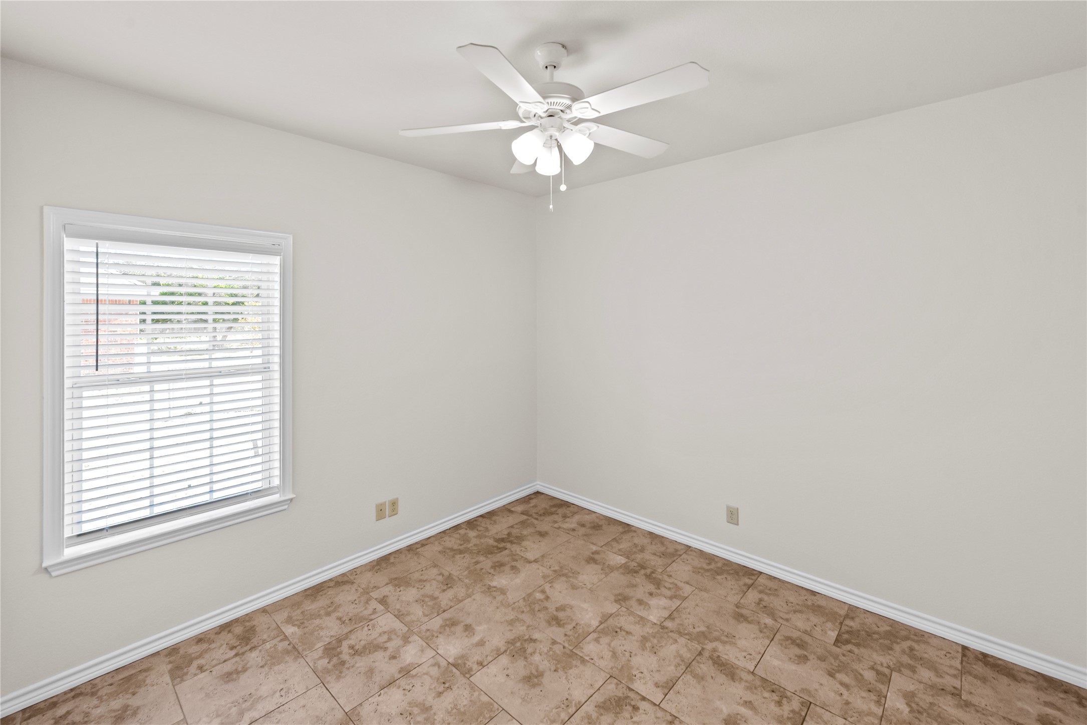 195 Ashland Drive Woodway TX 76712