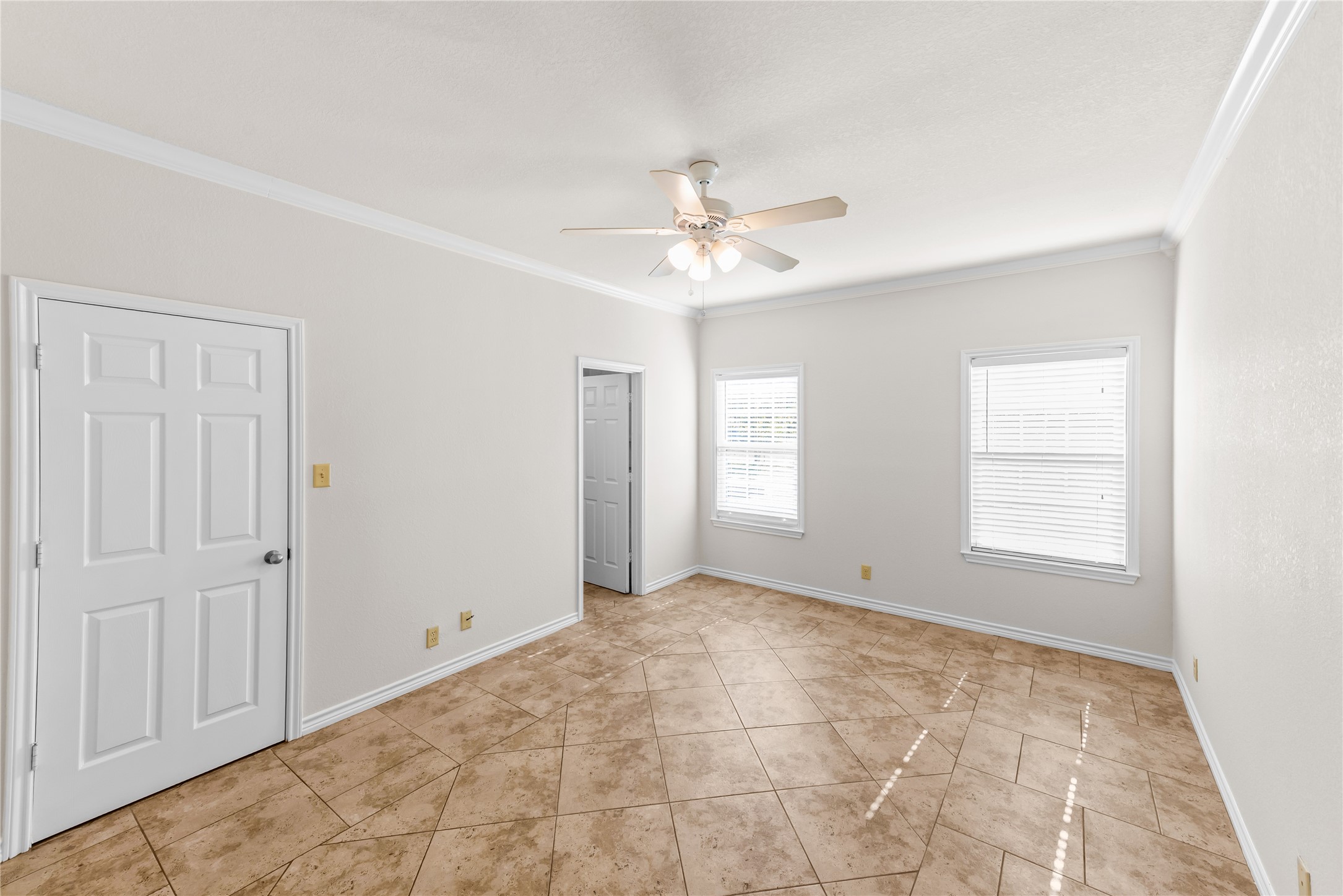 195 Ashland Drive Woodway TX 76712