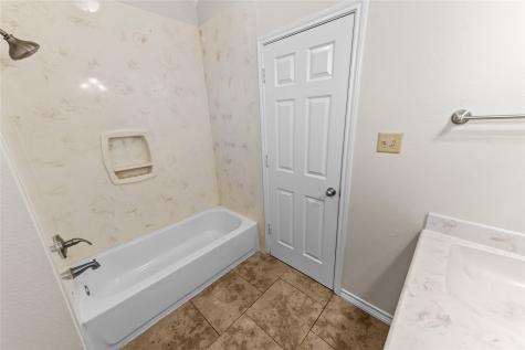 195 Ashland Drive Woodway TX 76712