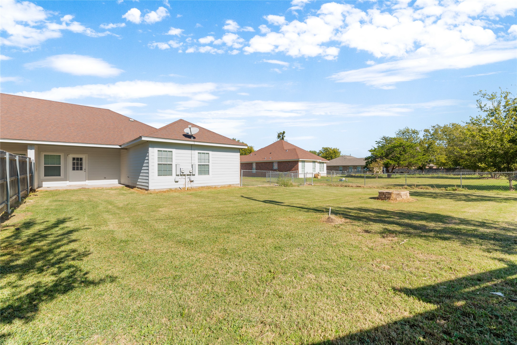195 Ashland Drive Woodway TX 76712