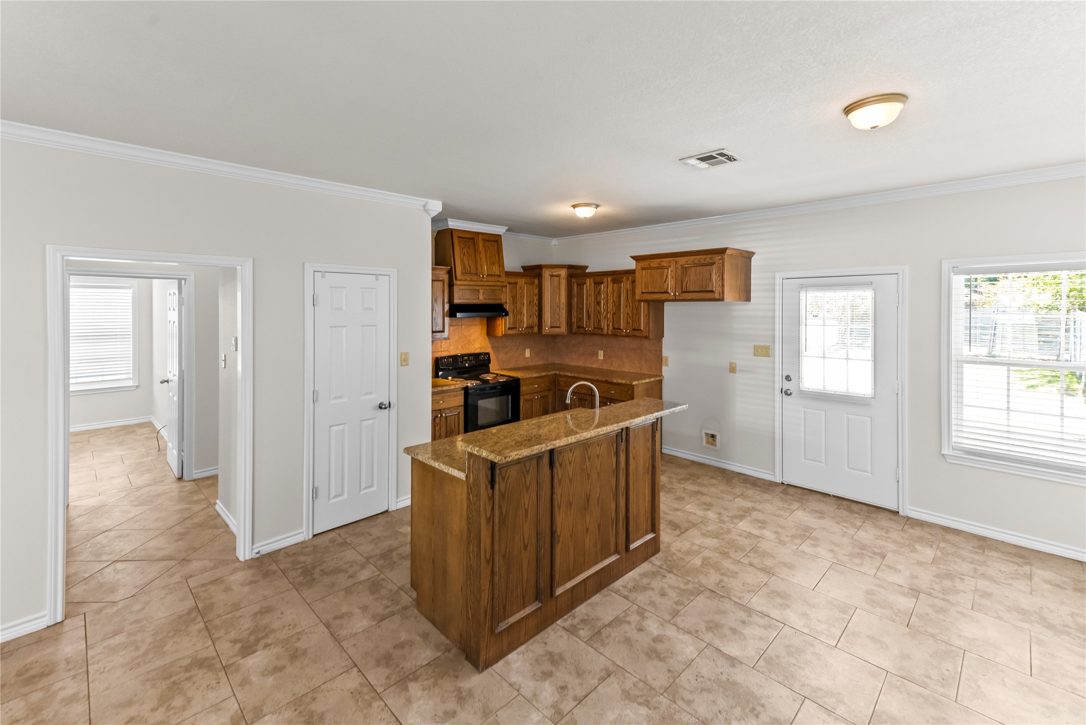 195 Ashland Drive Woodway TX 76712