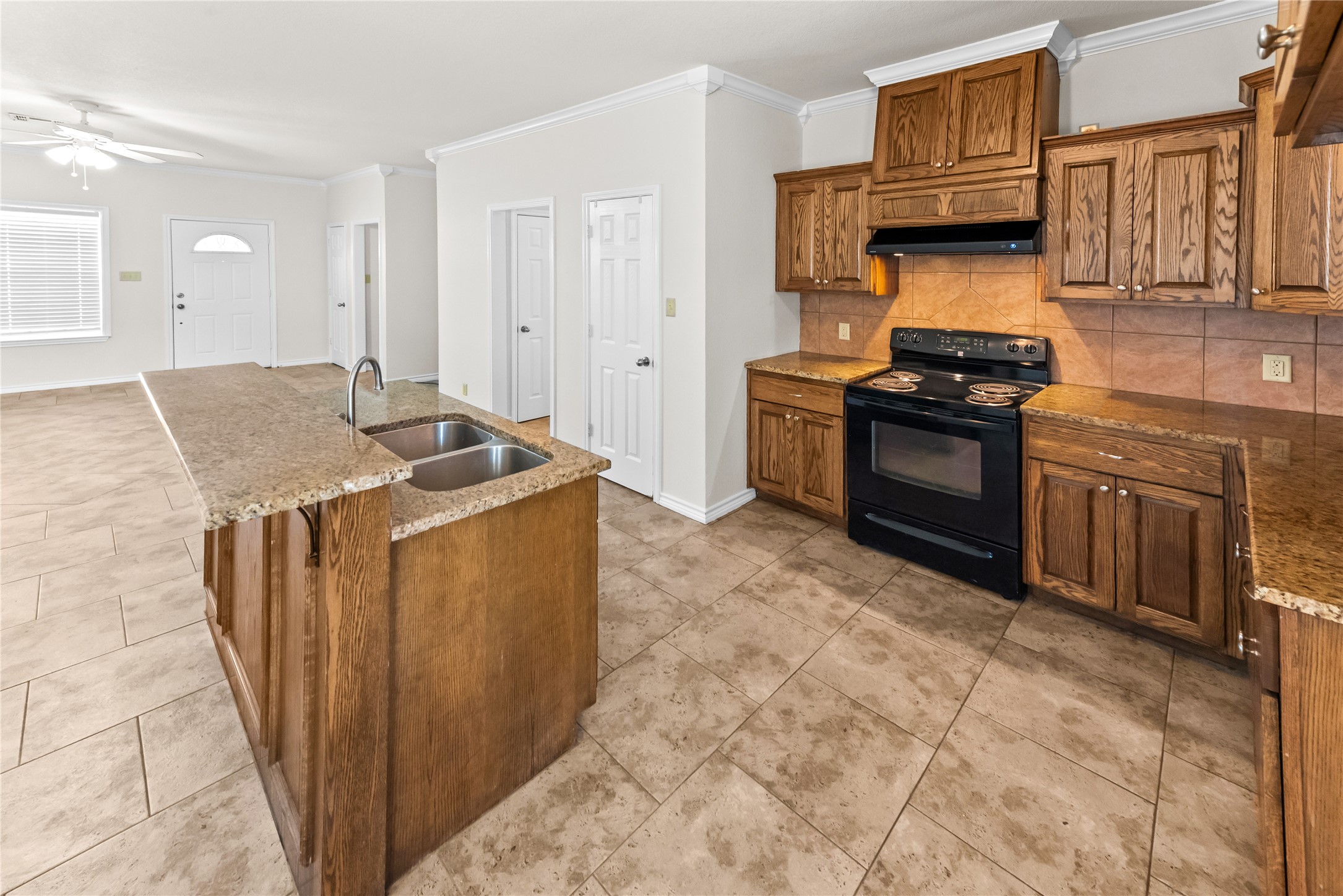 195 Ashland Drive Woodway TX 76712