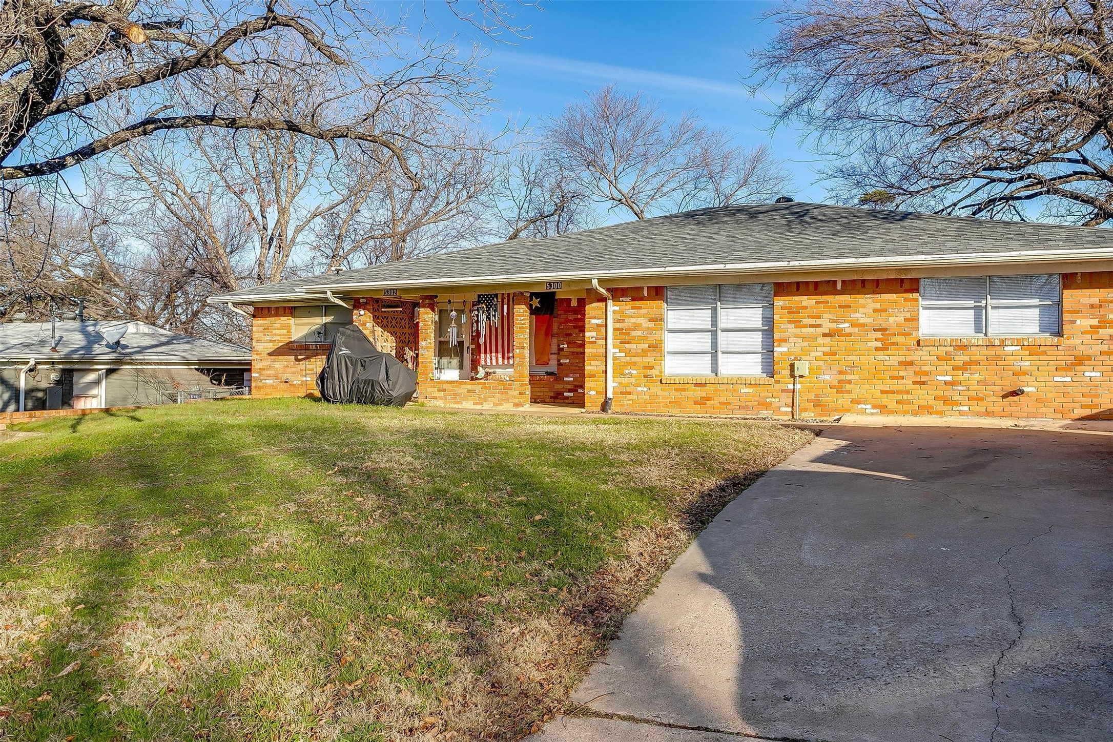 5300 Slate Street Fort Worth TX 76114