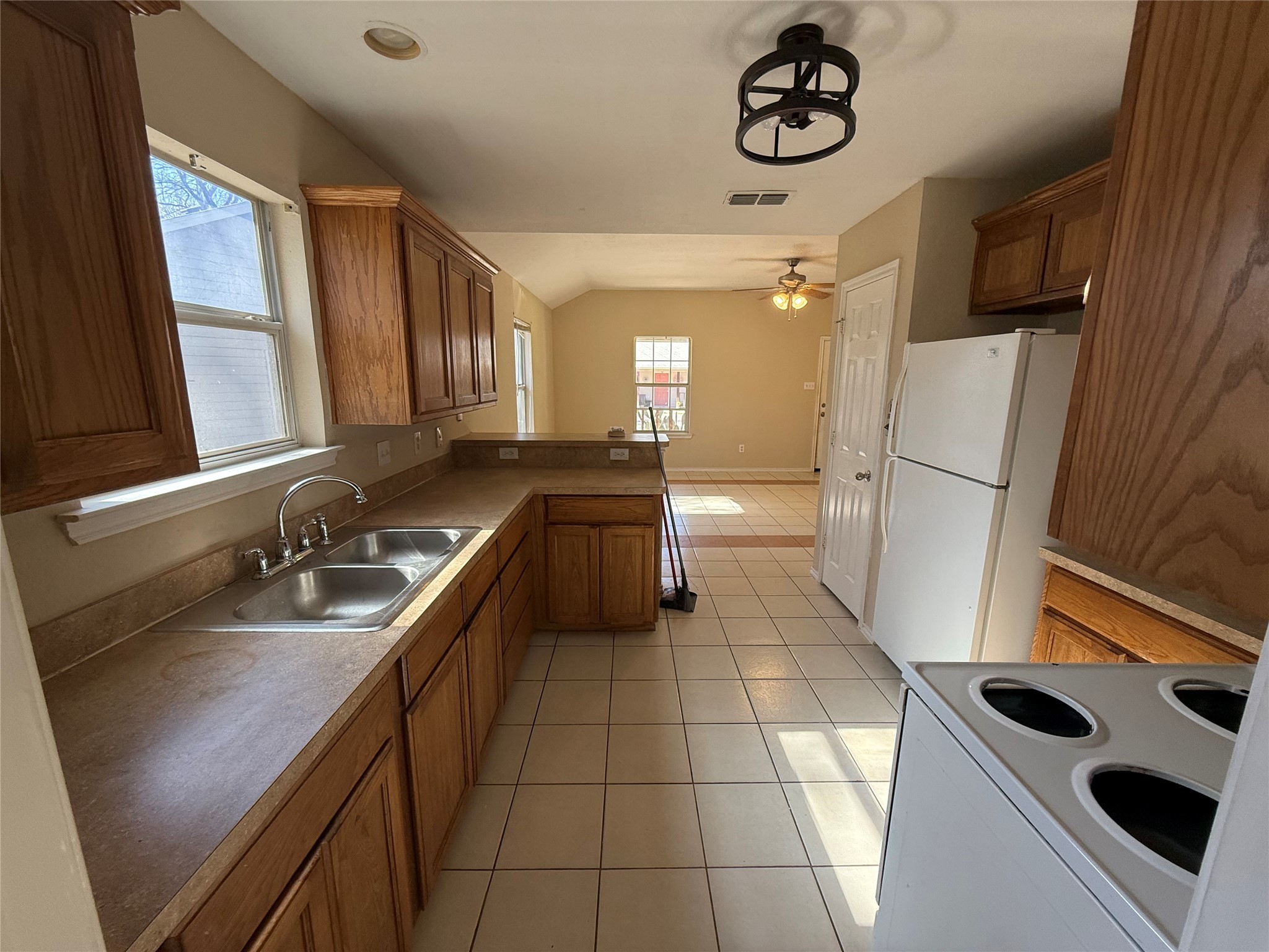 900 Reese Lane Azle TX 76020