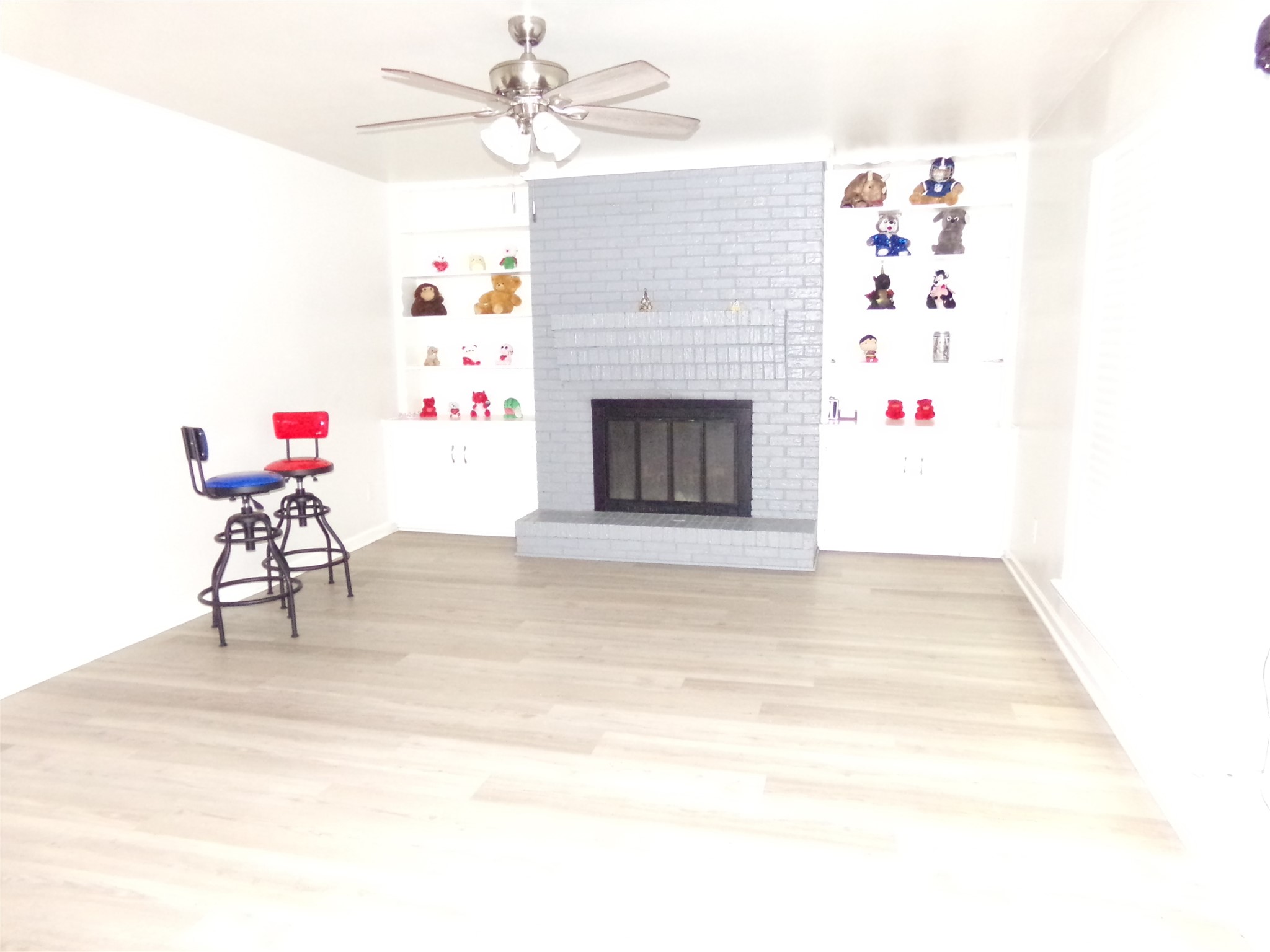 9954 Brockbank Drive Dallas TX 75220