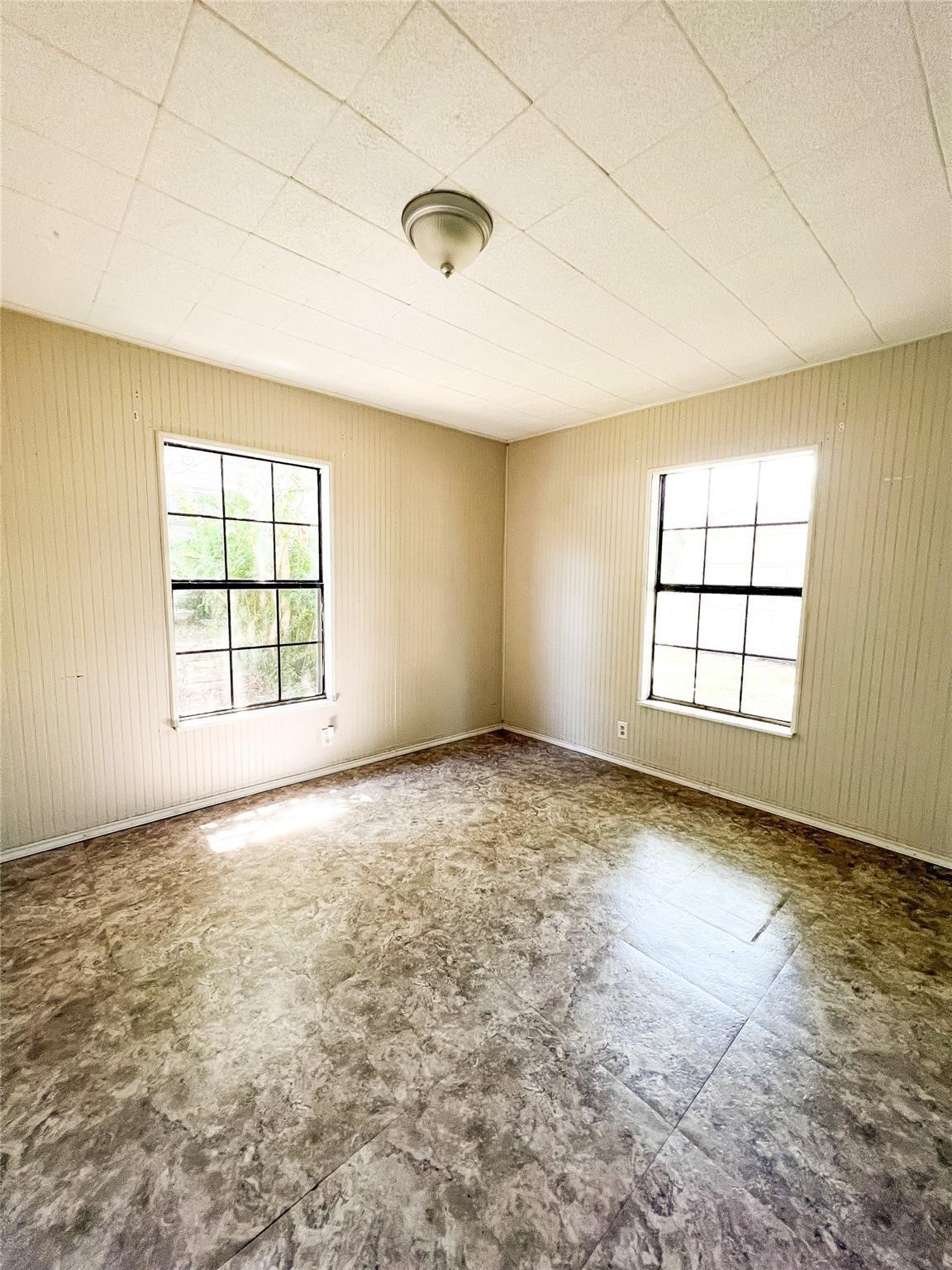 1425-1435 Groesbeck Street Stephenville TX 76401