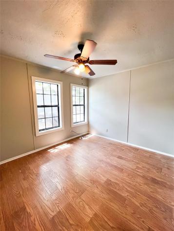 1425-1435 Groesbeck Street Stephenville TX 76401