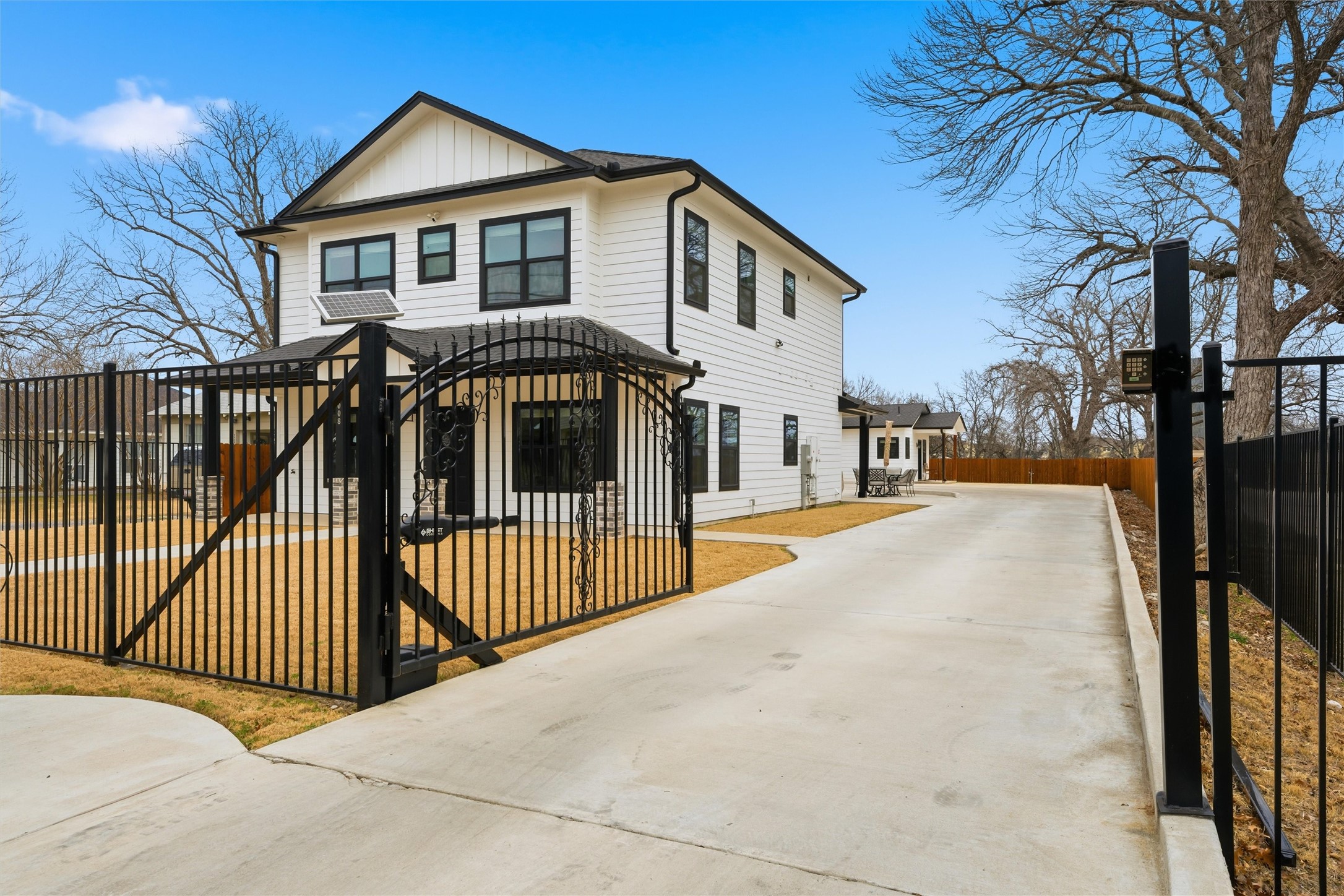 3008 S 3rd Street Waco TX 76706
