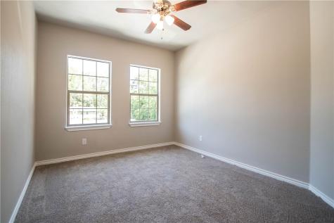 912 Drexel Street Mckinney TX 75069