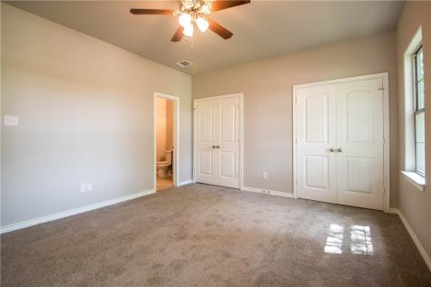 912 Drexel Street Mckinney TX 75069