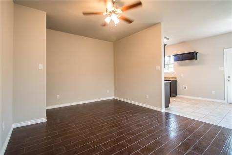 912 Drexel Street Mckinney TX 75069