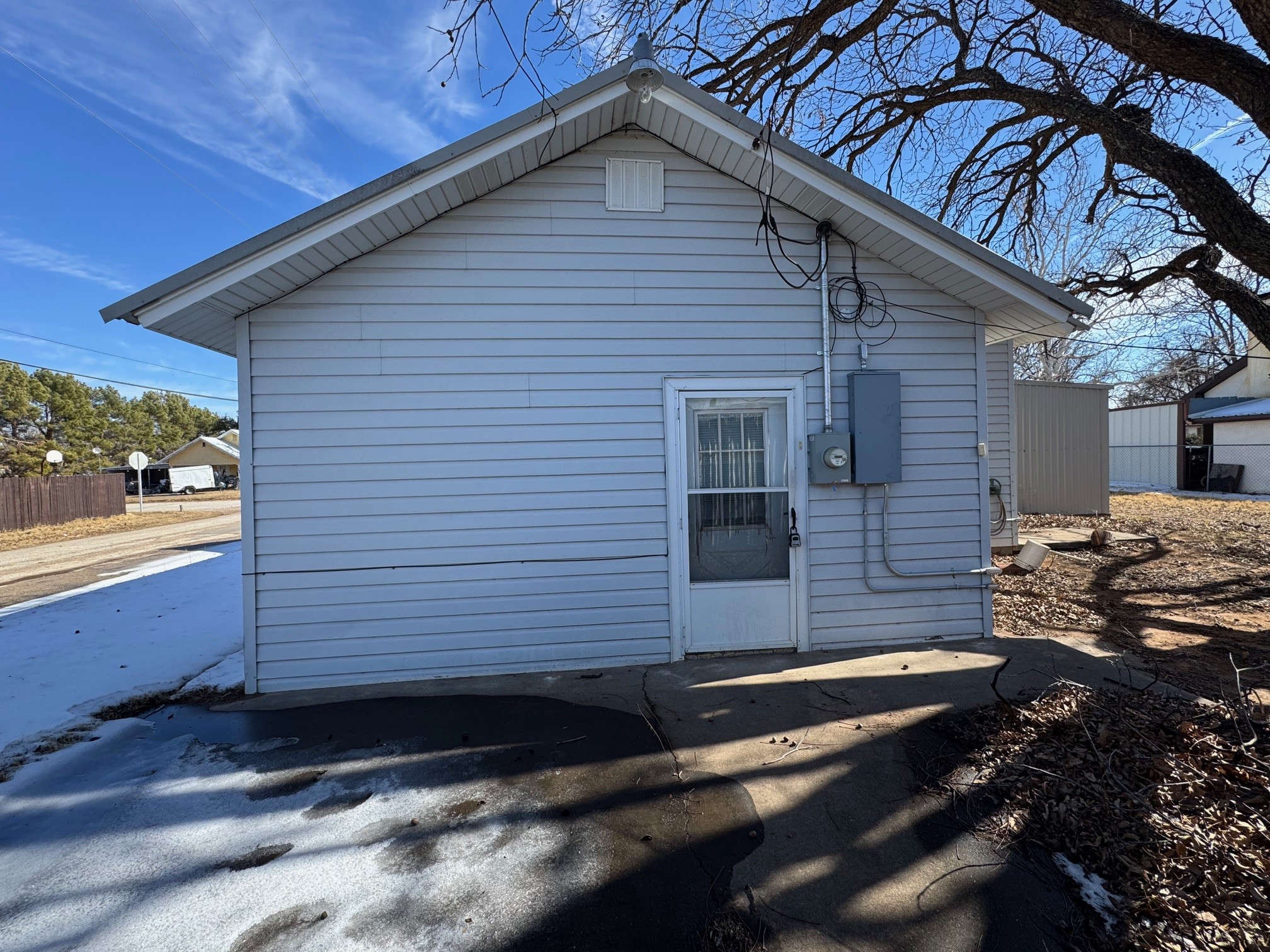 611 N. Stratton Street Seymour TX 76380