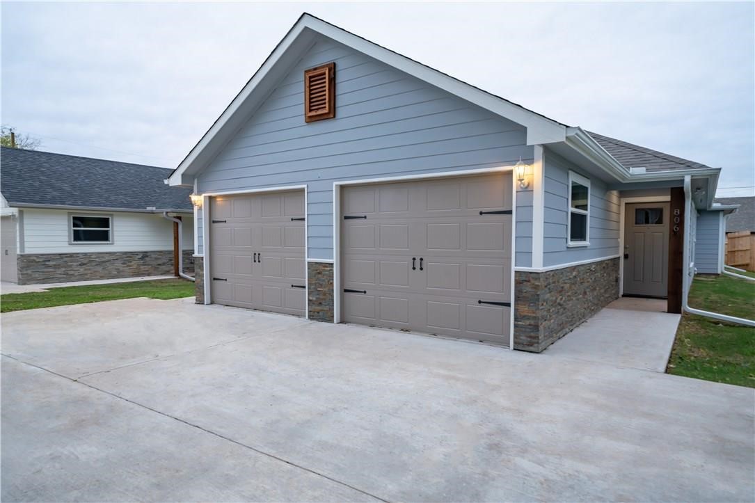 804 N Throckmorton Street Sherman TX 75090