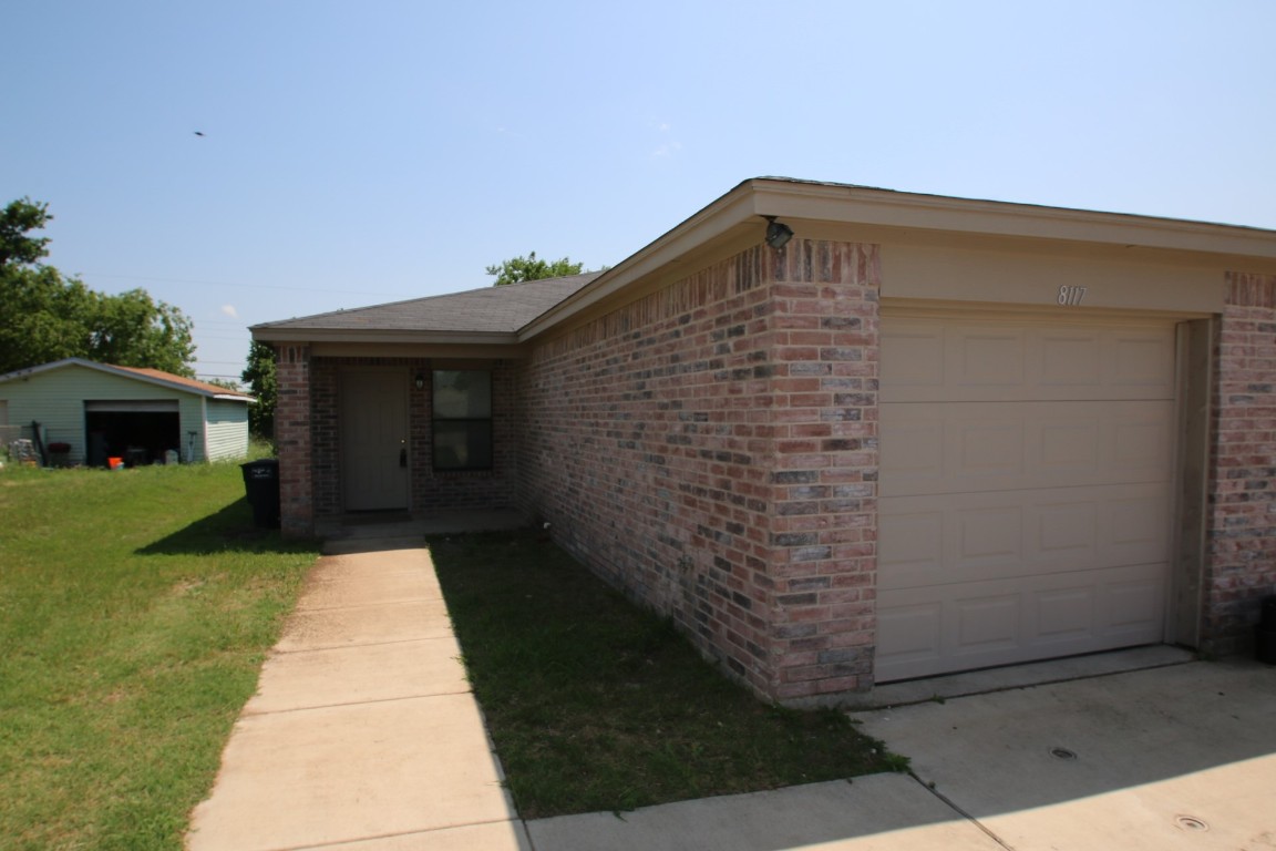 8117 Doreen Avenue Fort Worth TX 76116