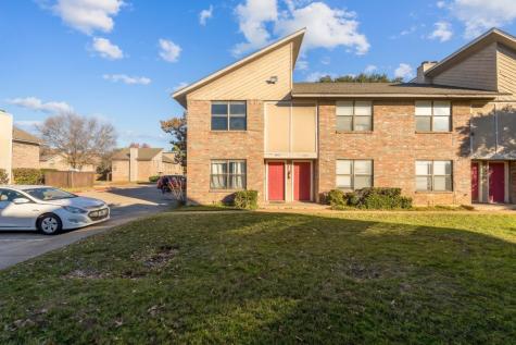3041 W Sycamore Circle Euless TX 76040