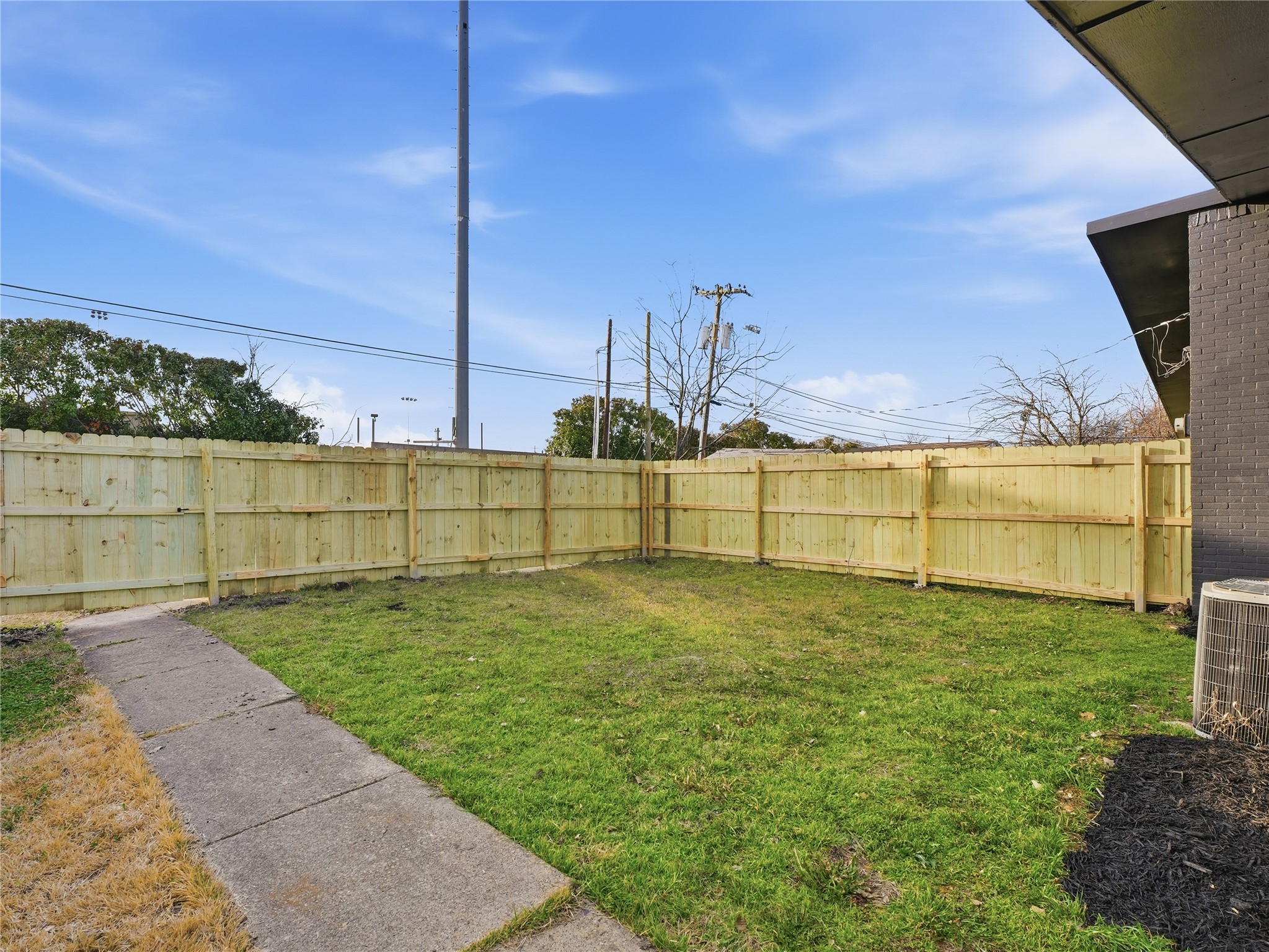 1729 R Avenue Plano TX 75074