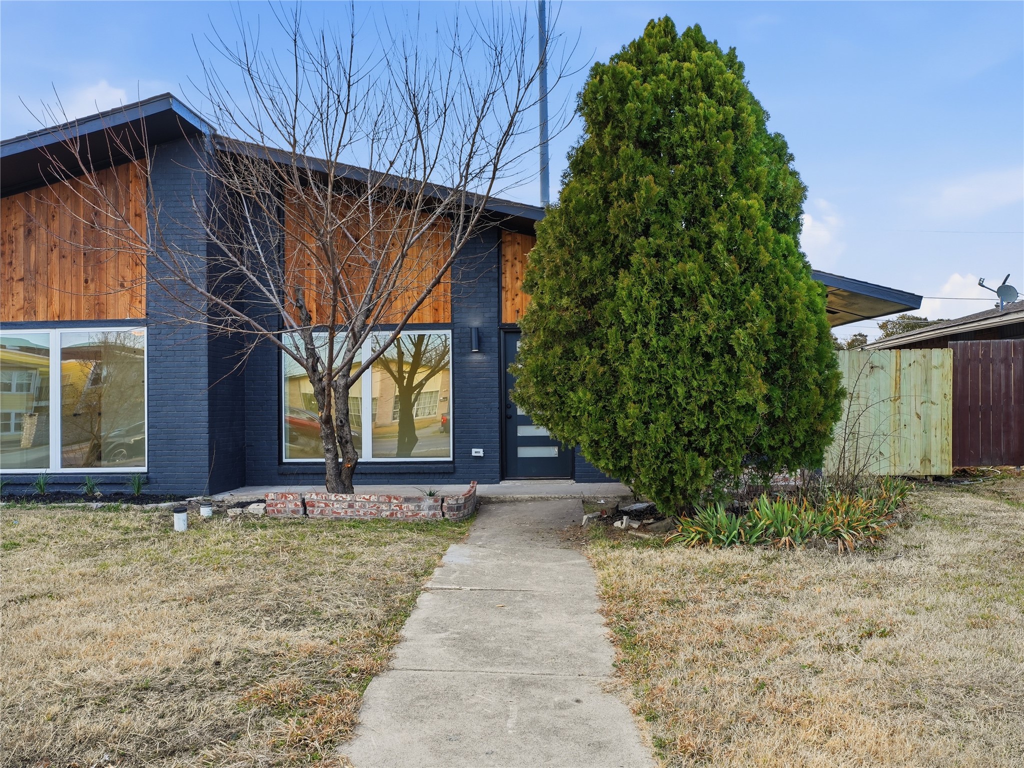 1729 R Avenue Plano TX 75074