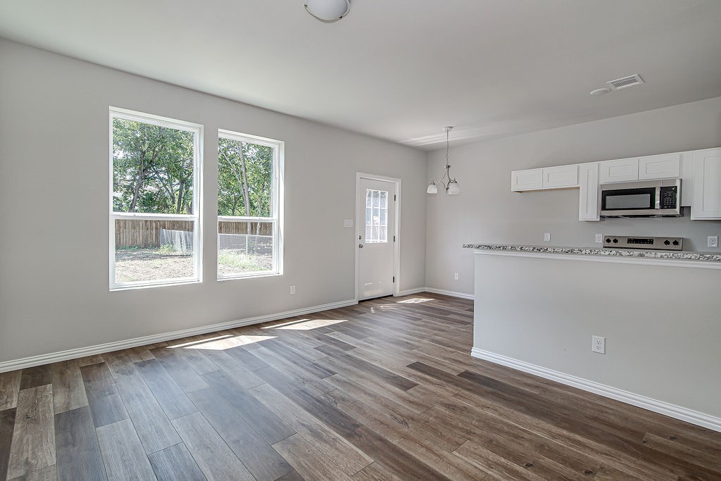 3121 Lumber Street Fort Worth TX 76112