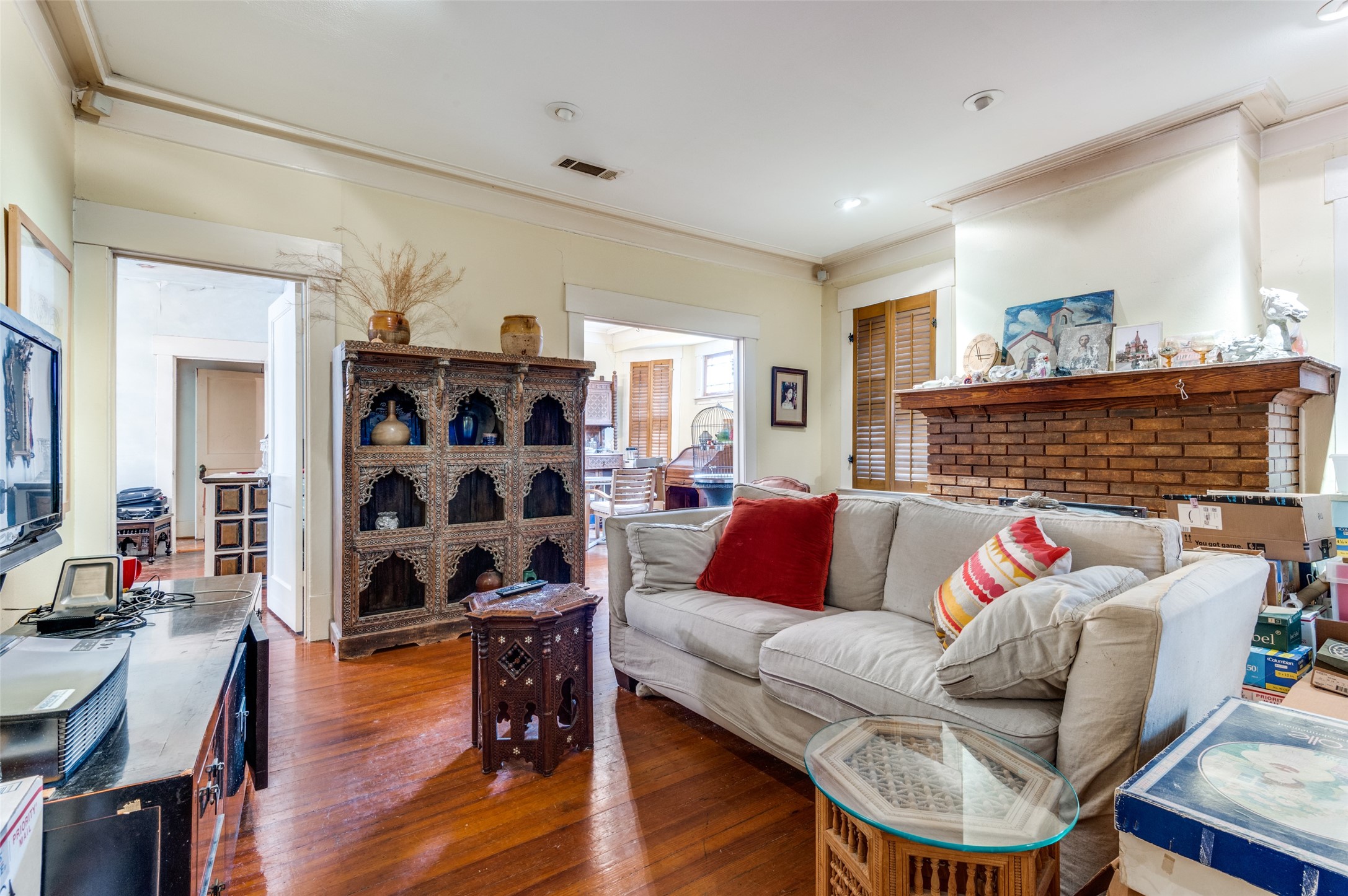 5615 Victor Street Dallas TX 75214