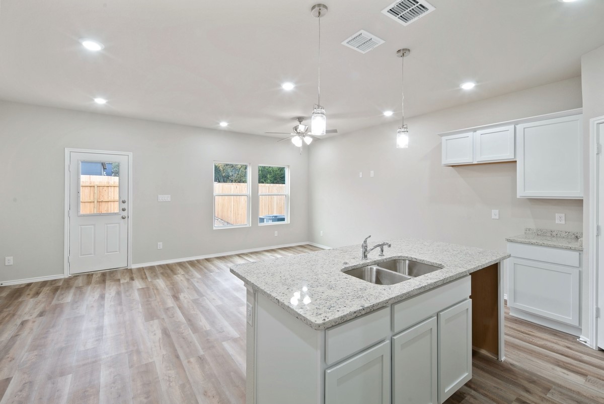 3501 E Renfro Street Burleson TX 76028