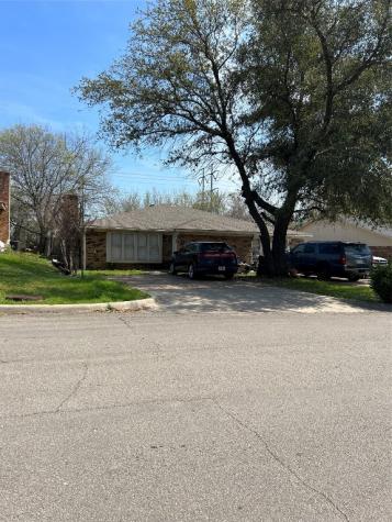 442 NW 23rd Street Grand Prairie TX 75050