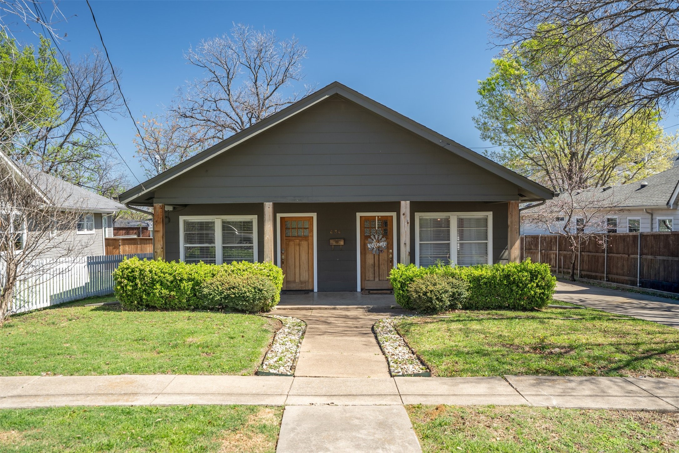 634 Turner Avenue Dallas TX 75208