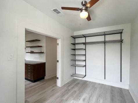 634 Turner Avenue Dallas TX 75208