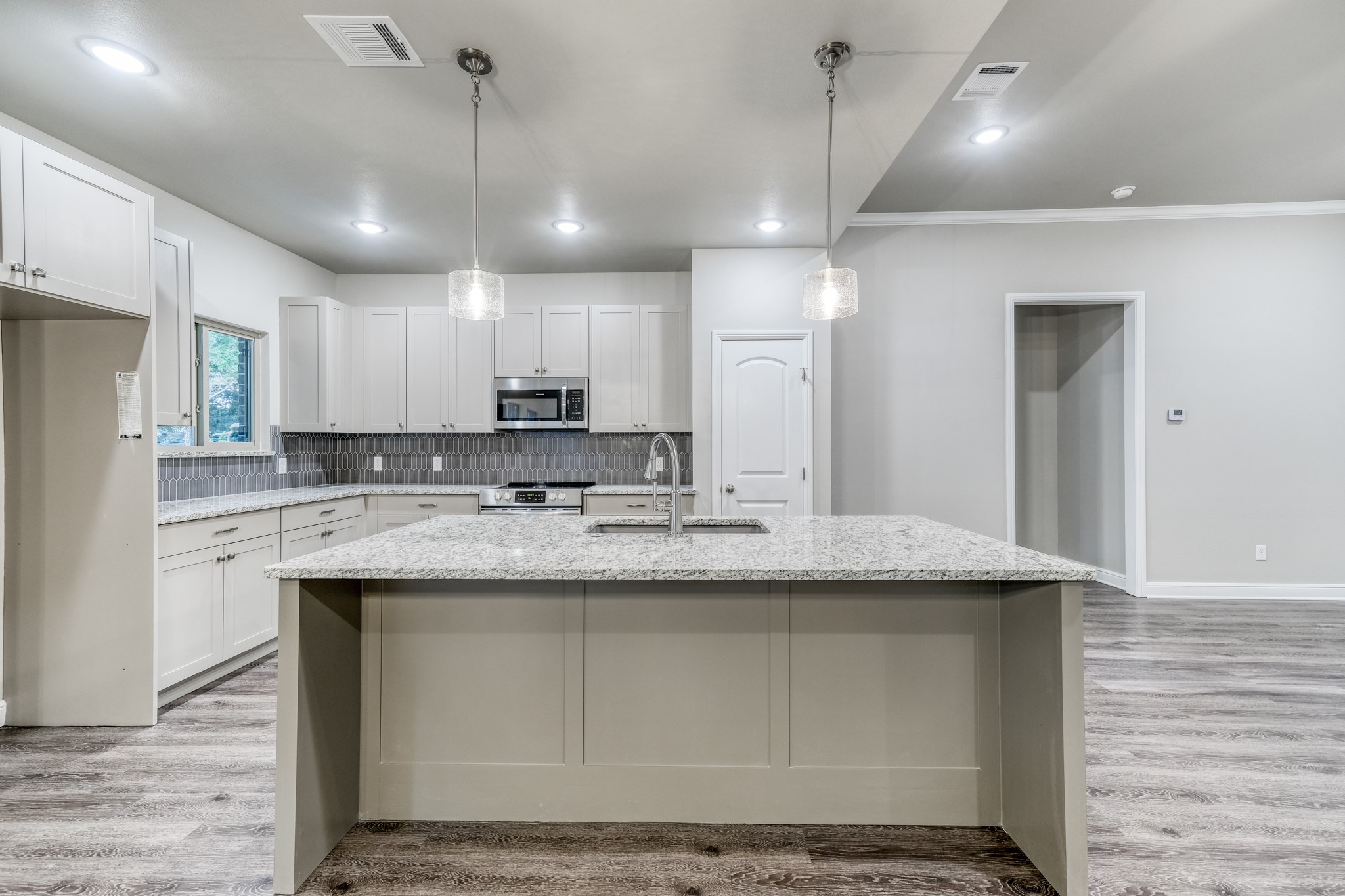 506,508,510 W West Oak Street Weatherford TX 76086