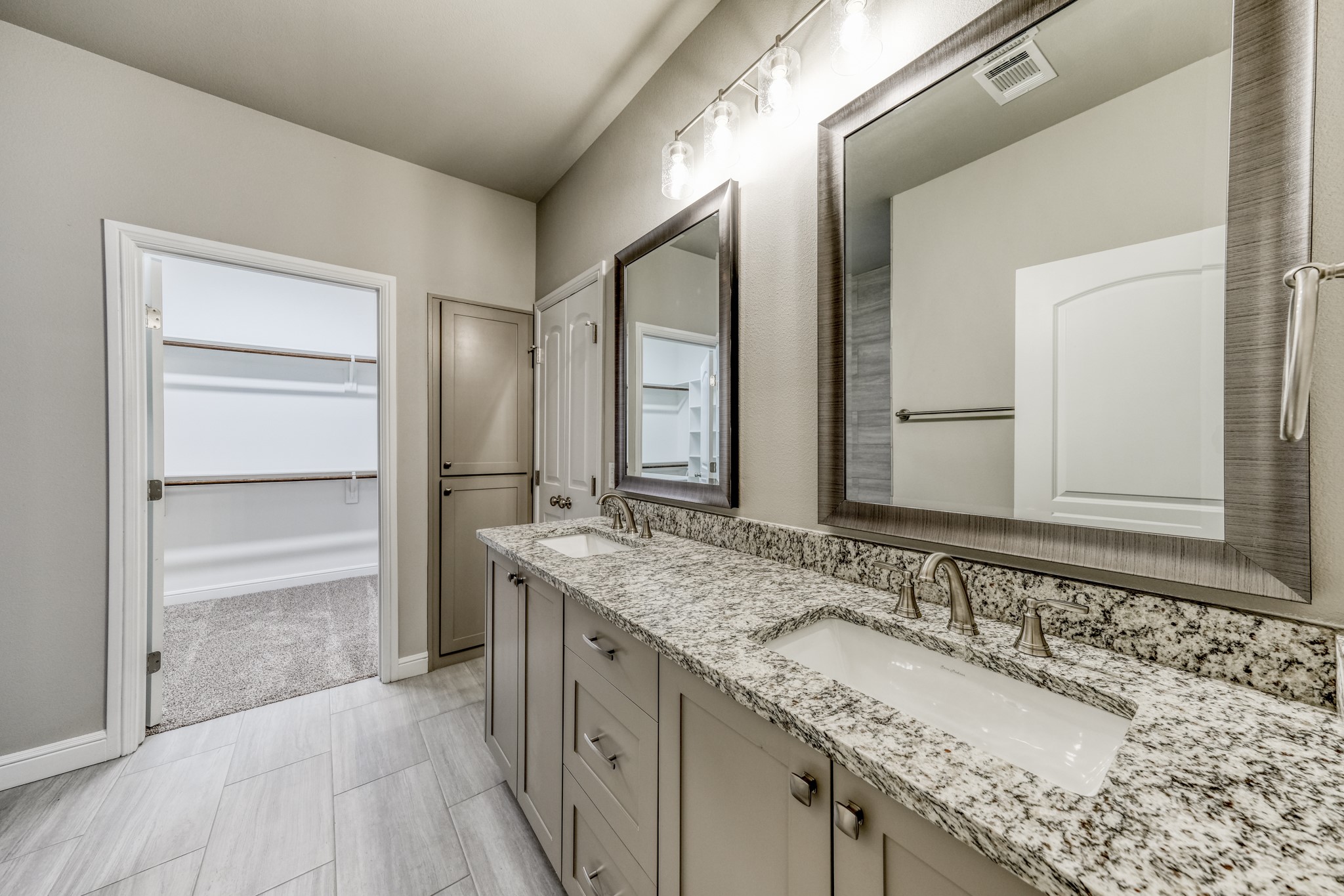 506,508,510 W West Oak Street Weatherford TX 76086