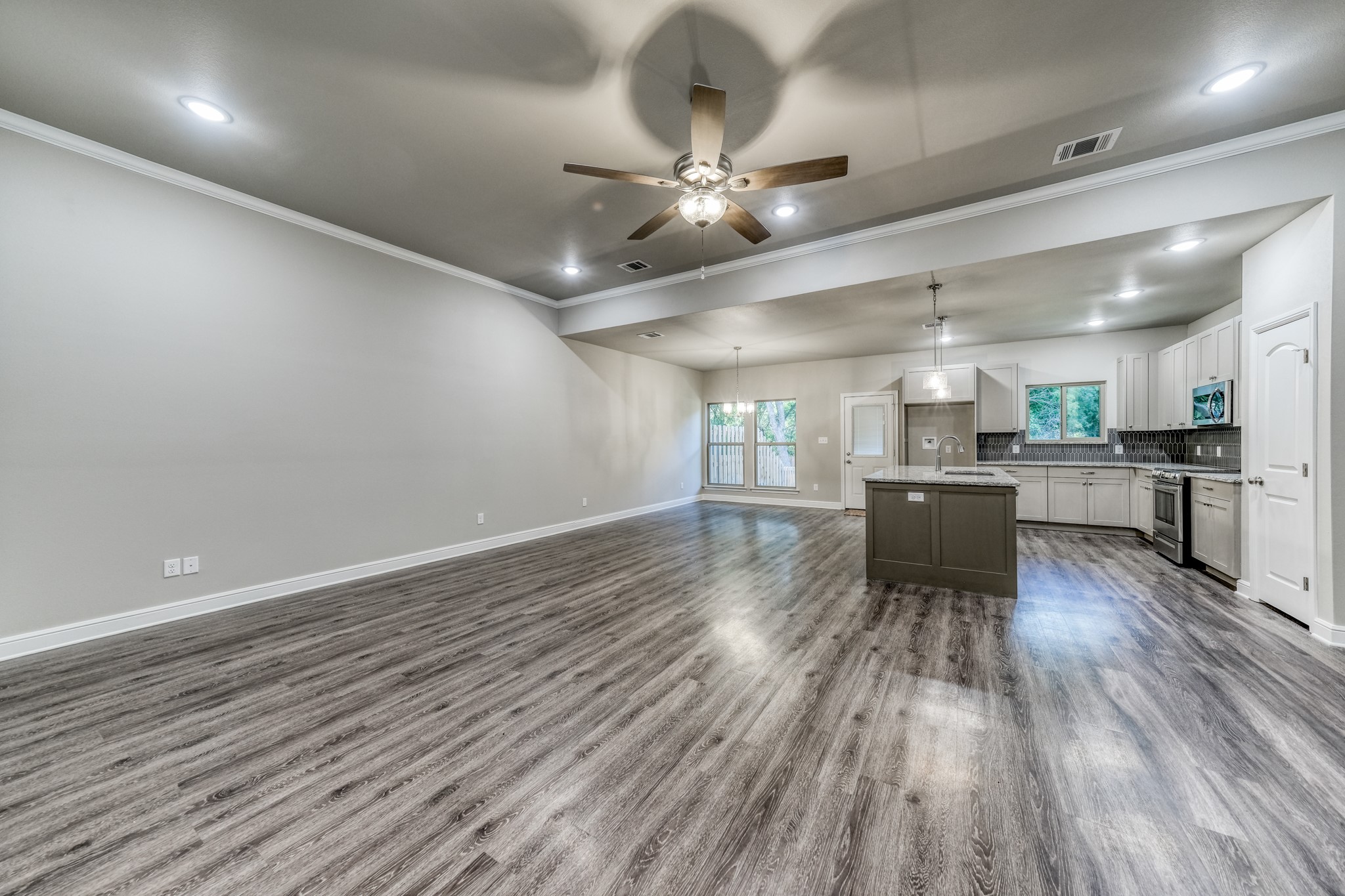 506,508,510 W West Oak Street Weatherford TX 76086