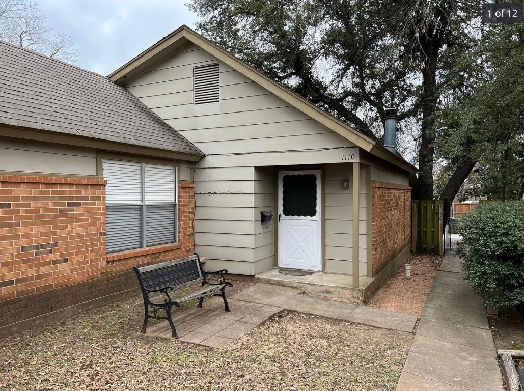 1108-1110 W Houston Street Sherman TX 75092