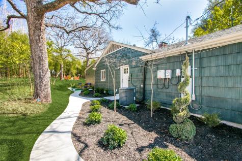 2012 N Locust Street Denton TX 76209