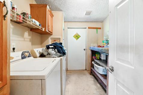 1530 W Front Street Street Blossom TX 75416