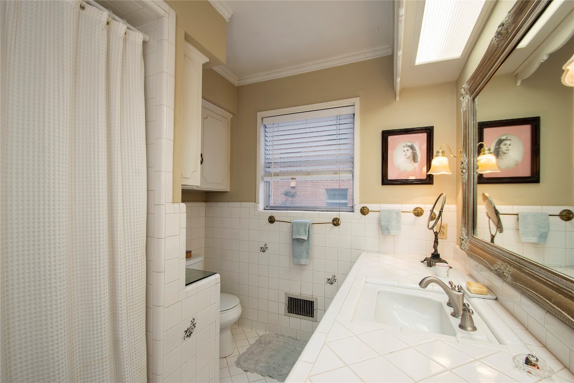 6171 Bandera Avenue Dallas TX 75225