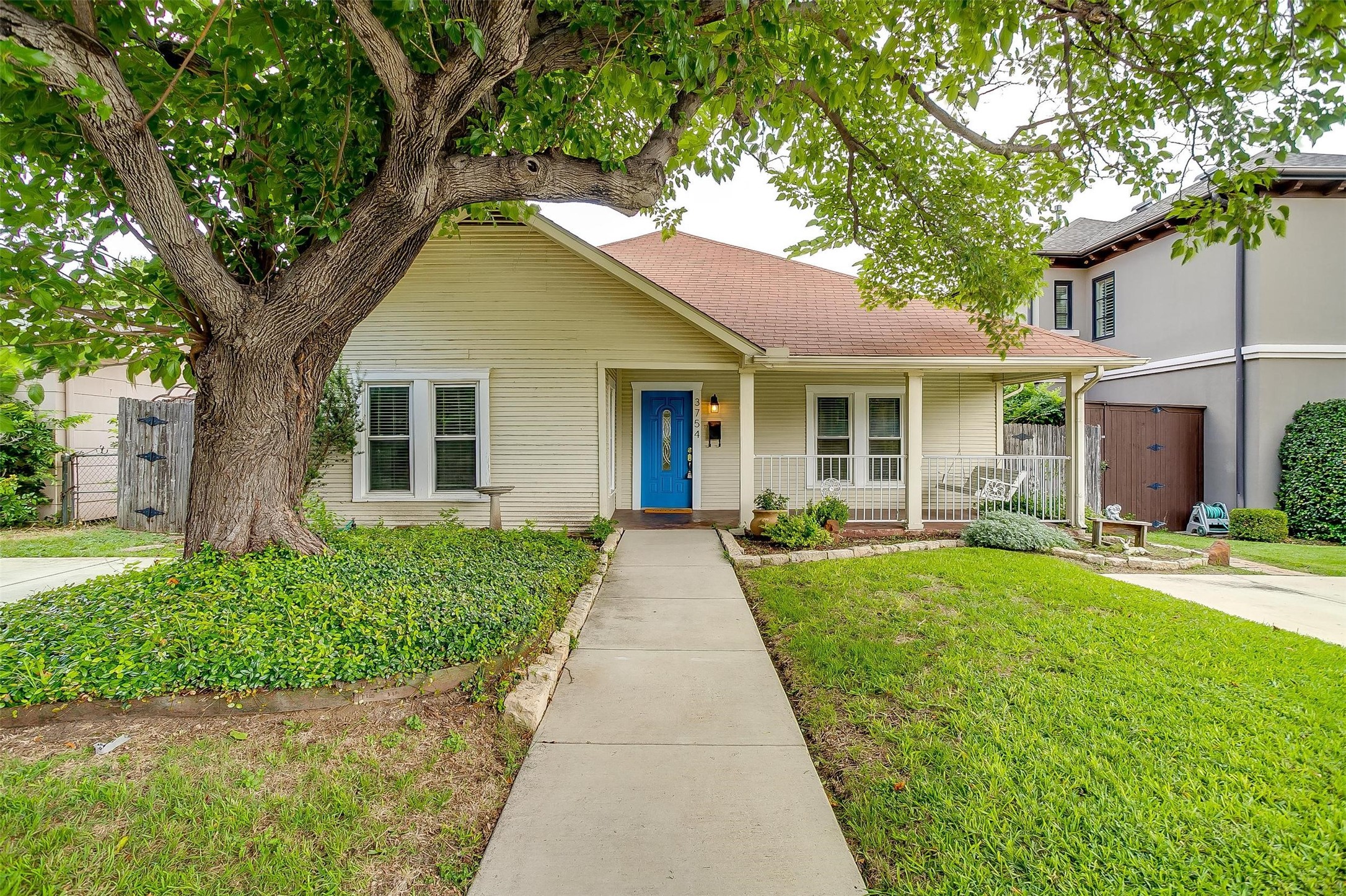 3754 W 5th Street Fort Worth TX 76107
